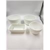 Image 1 : Vintage Pyrex Bowls & Cooking Pan