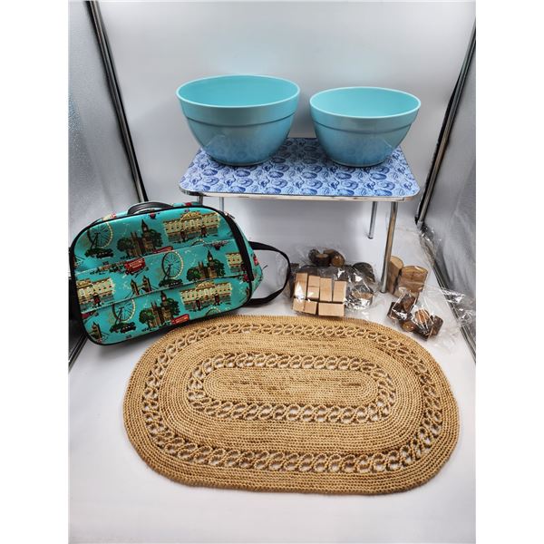 Misc. Vintage Kitchen & Home Lot