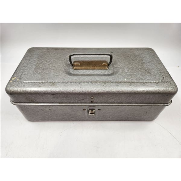 Vintage Metal  Fishing Tackle Box