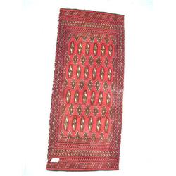 Persian carpet #40116- Made in Iran- Torkaman, 3.7' x 1.6'- estimated retail value $360 (8888)