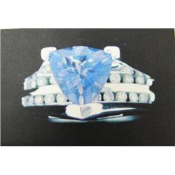 Iolite and Diamond Lady's Ring, 14 K white gold- iolite is trillion, faceted, approx. 1.00 carats, t