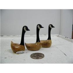 Set of 3 bone and baleen Canada Geese by Aningayou