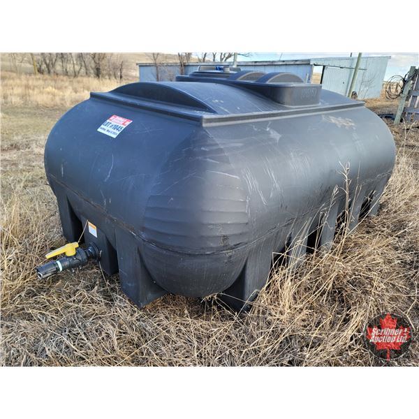 950 Gallon Hippo Water Tank