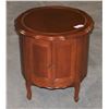 Image 1 : ROUND END TABLE APPROX.. 22" DIA
