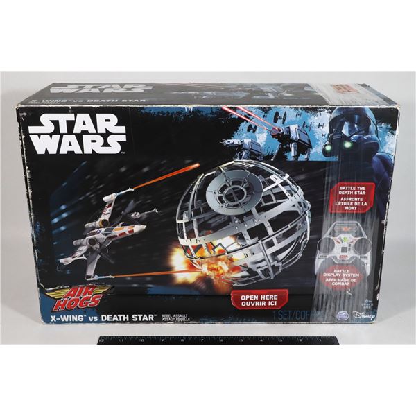 LIKE NEW STAR WARS AIR HOGS X-WING VS DEATH STAR TOYS IN BOX