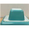 Image 3 : 2 Turquoise Blue Pyrex Fridge Dishes 0501 & 0503 - no chips - see all photos