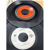Image 6 : 100+ Records 45s including: BTO / ZZ Top / The Police / Elvis & Even Milli Vanilli - NICE mix
