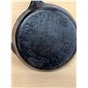 Image 5 : Findlay (Canada) Cast Iron #5 Skillet Frying Pan 8" - see all photos