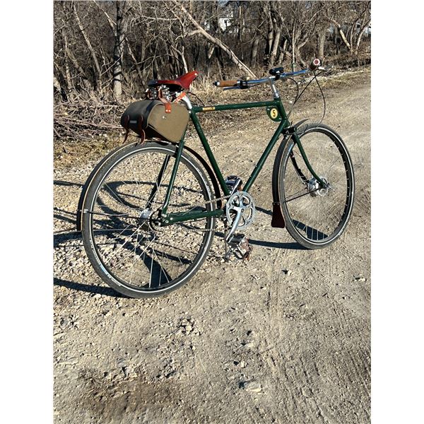 Pashley Speed 5 British Racing Green Bicycle Brooks Leather Saddle