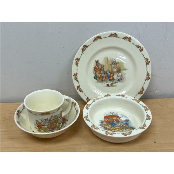 4 Royal Doulton England Bunnykins Childs Dishes - see all photos