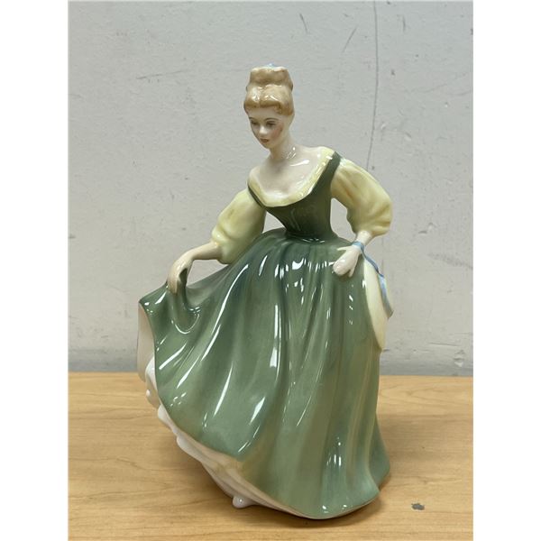 Royal Doulton Bone China (England) Fair Lady Figure HN2193 7.5"
