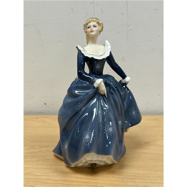 Royal Doulton Bone China (England) Fragrance Figure HN2334 7.5"