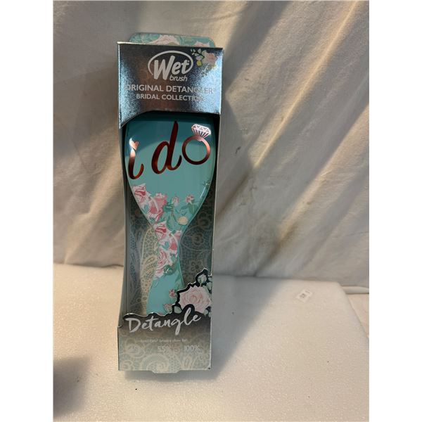 Wet brush, original detangler bridal collection I do