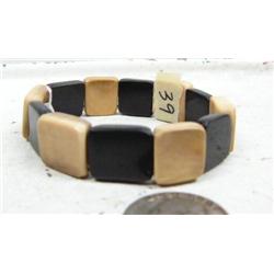 Baleen and fossilized ivory bracelet (114)