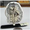 Image 2 : 3" ivory platchet scrimshawed wolf by Homer Cole mounted on baleen (114)