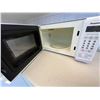 Image 2 : Panasonic Microwave Oven NN-S335WF 1230 Watts Tested