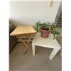 Image 1 : Side Tables / TV Table & Plant