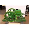 Image 10 : * John Deere Model "E" 1.5hp Stationary Engine - Older Restoration - Not Seized - Missing Lid
