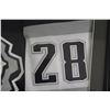 Image 8 : * Framed Jason Chimera #28 Jersey - Signed -  40 x 32 x 3