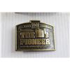 Image 2 : 1913-1993 The Pioneer Belt Buckle with Box