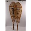Image 4 : *Vintage Snowshoes Made in Quebec w/Leather Straps/Rigging - Rawhide Dry and Broken on Both toes
