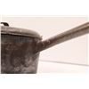 Image 5 : 1890's Gatemarked Cast Iron Pot w/Lid & Handle