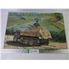 Image 1 : 1:35 Sd.Kfz.250/9 NEU 2cm Reconnaissance Model Kit (unopened)