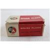 Image 2 : BA 1960s Spark Plug Empty Display Box