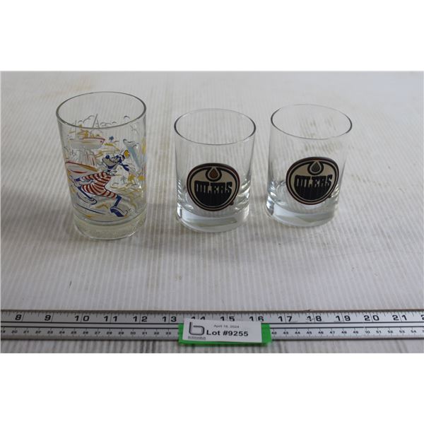 (2) Edmonton Oilers Glasses, Walt Disney World Glass