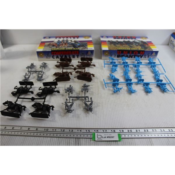 (2) Boxes Italeri Figurines