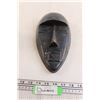 Image 1 : Wooden Mask Wall Hanging - 5 3/4" x 11"
