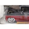 Image 2 : Jada Toys Dub City Oldskool 1957 Chevy Suburban Die Cast - 1/24