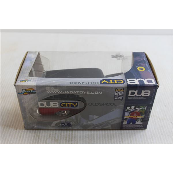 Jada Toys Dub City Oldskool 1957 Chevy Suburban Die Cast - 1/24