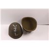 Image 5 : Vintage U.S M1 Military Helmet w/Fiberglass Liner