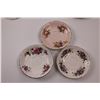 Image 13 : (15 pcs) Fine China of Various Makers (Saucers, Small/Medium Plates and Tea Cup) - Royal Albert, Roy