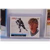 Image 8 : (5) Wayne Gretzky Hockey Cards in Top Loaders: 1981-82 Game Winning Goal OPC; 1980-81 Topps