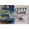 Image 2 : Revell Cutty Sark Model Kit Sailing Ship Opened