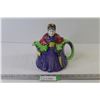 Image 1 : Old Woman Teapot - Made in England