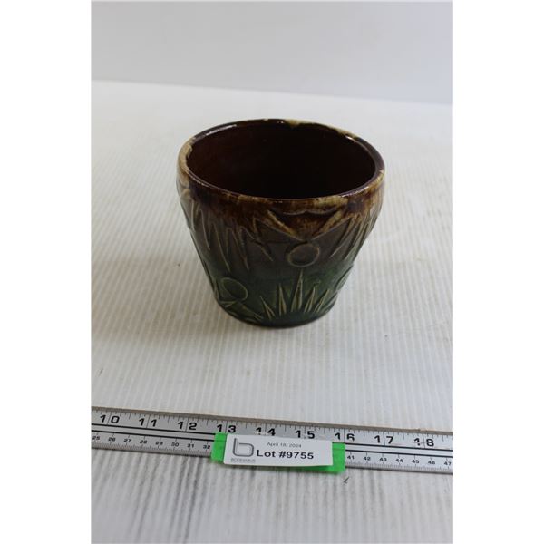 R. Ransbottom Pottery Plant Pot