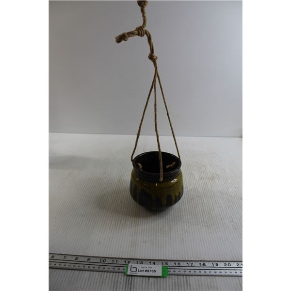 Hanging Plant Pot