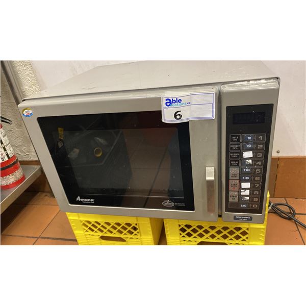 AMANA COMMERCIAL MICROWAVE MODEL RCS10MPA 1000 WATT