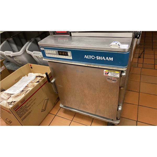 ALTO-SHAAM ELECTRIC COOK AND HOLD OVEN ON WHEELS