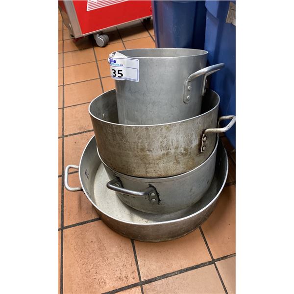 GROUP OF 4 ASST ALUMINUM POTS