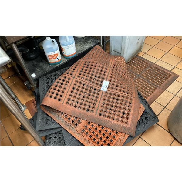 GROUP OF APPROX 6 USED ANTI-FATIGUE MATS