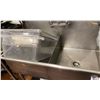 Image 2 : DOUBLE STAINLESS SINK WITH RUNOFF 69"X27"