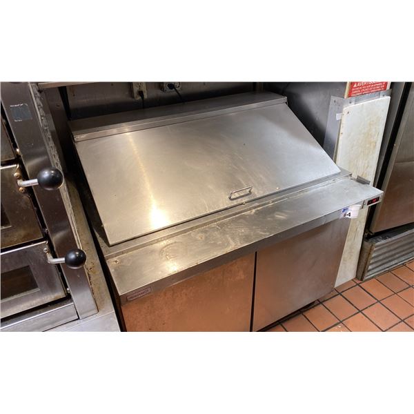 STAINLESS REFRIGERATED SALAD/COLD PREP STATION. 47 W