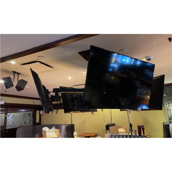 CEILING MOUNT WITH 4 TV'S. 40  SAMSUNGS. MUST BE REMOVED FROM CEILING. MODEL UN40H4005AF