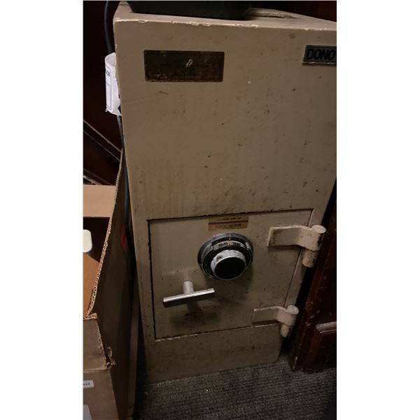 SINGLE SAFE, UPS AND CONTENTS OF CLOSET