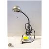 Image 1 : DESK LIGHT, ADJUSTABLE NECK