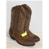 Image 1 : MENS 9.5 LAREDO COWBOY BOOTS-ESTATE